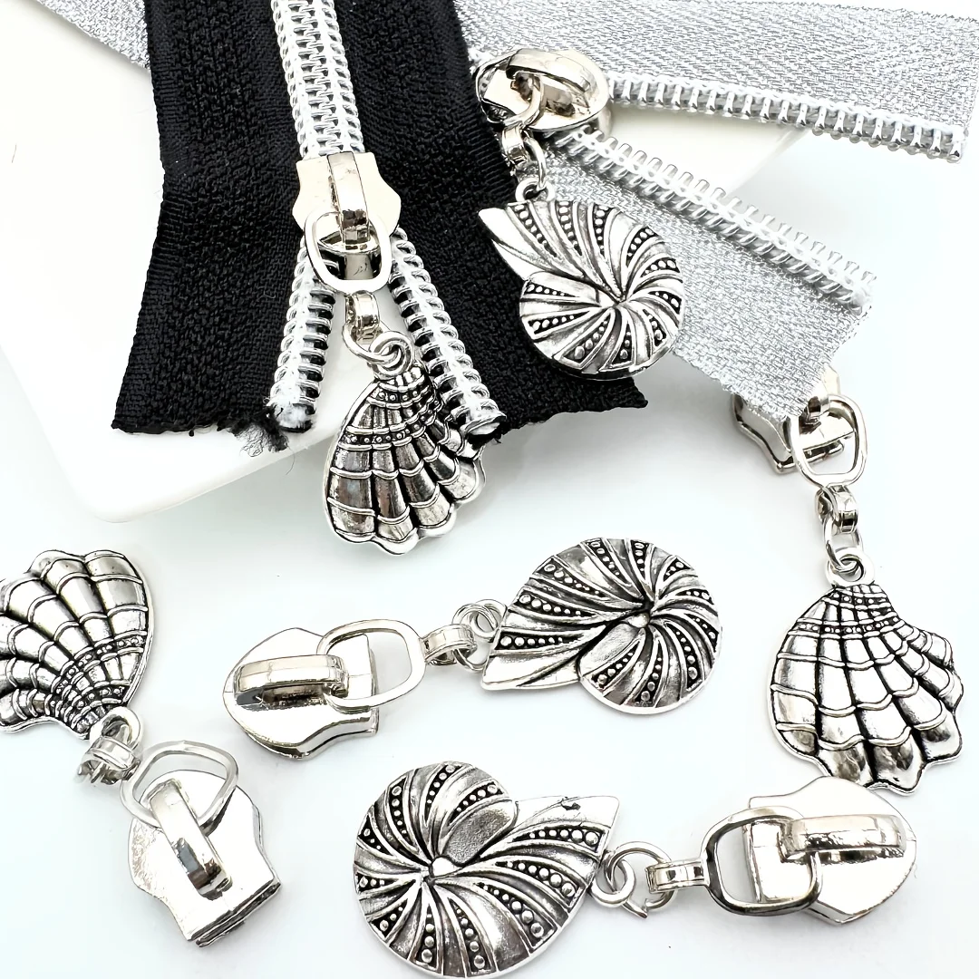 3pcs #5 conch zipper head, suitable for DIY luggage and clothing decoration, cute marine animal pattern, DIY wallet making,
3pcs #5 conch zipper head, suitable for DIY luggage and clothing decoration, cute marine animal pattern, DIY wallet making,