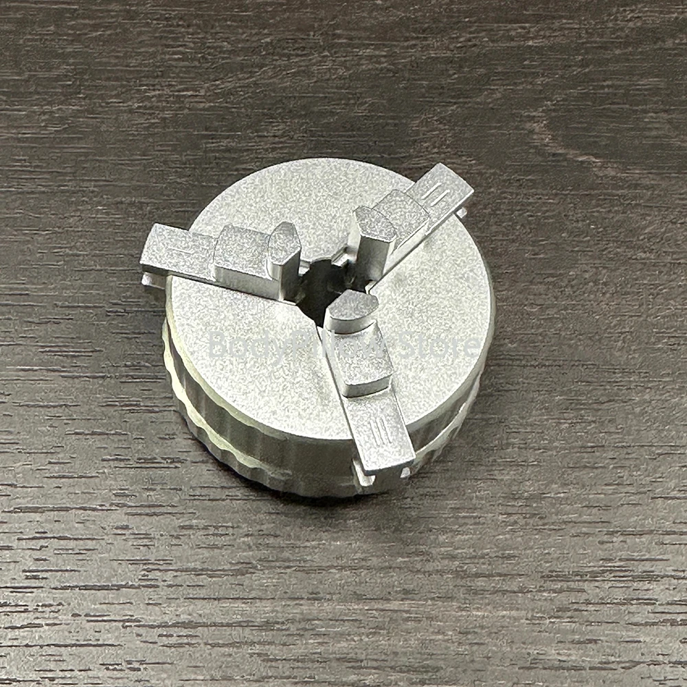 Высокоточный алюминиевый трехкулачковый патрон с тисками — промышленный мини-настольный зажим для сверления, ремонта часов и изготовления моделей 1-30 мм
Высокоточный алюминиевый трехкулачковый патрон с тисками — промышленный мини-настольный зажим для сверления, ремонта часов и изготовления моделей 1-30 мм