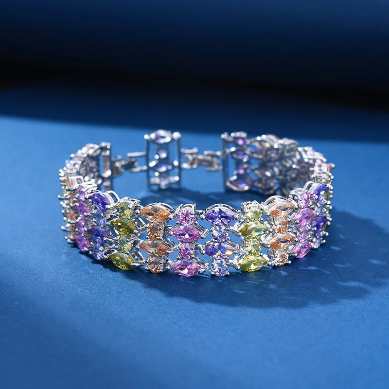 Explosive best-selling new zirconia set triple stacked bracelet set women's jewelry bracelet engagement gift holiday party M-69
Explosive best-selling new zirconia set triple stacked bracelet set women's jewelry bracelet engagement gift holiday party M-69