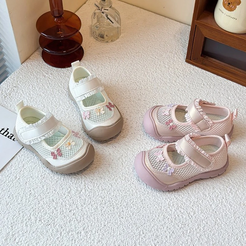 Kids Summer Mesh Breathable Sneaker Anti-slip Capped Sandals Soft Bottom Sports Casual with Lace Sweet Cute Kids Princess Shoes
Kids Summer Mesh Breathable Sneaker Anti-slip Capped Sandals Soft Bottom Sports Casual with Lace Sweet Cute Kids Princess Shoes