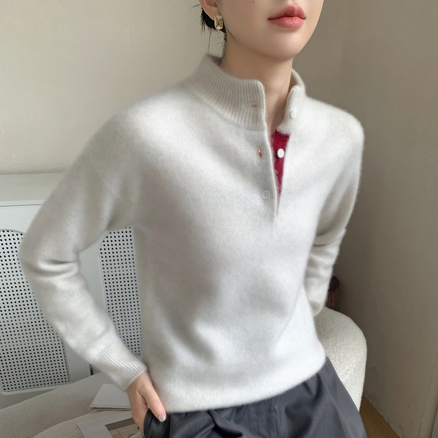 Ladies 100% Pure Cashmere Half Open Collar Pullover Casual Solid Color Knitted Sweater Loose High Collar Thick Jumper
Ladies 100% Pure Cashmere Half Open Collar Pullover Casual Solid Color Knitted Sweater Loose High Collar Thick Jumper
