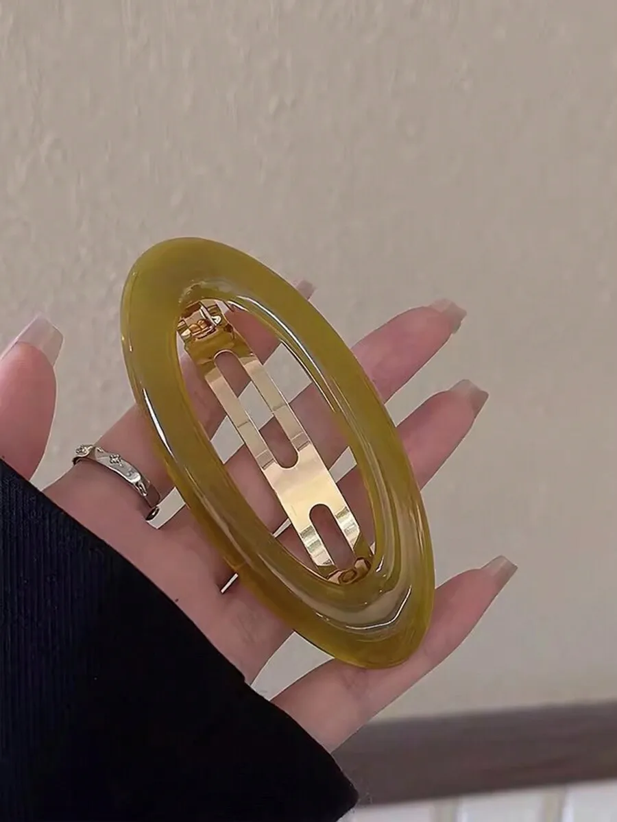 Elegant Oval Hollow Glossy Alloy Hair Clip Barrette Claw Hair Accessory
Elegant Oval Hollow Glossy Alloy Hair Clip Barrette Claw Hair Accessory