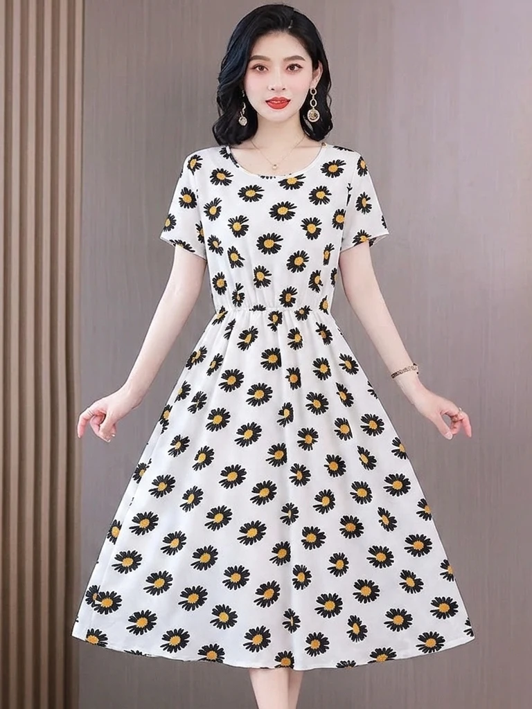 Elegant Floral Print Midi Dress Women's Short Sleeve Waist-Cinching Mommy Style Slimming Skirt Casual round Neck Polyester Fiber
Elegant Floral Print Midi Dress Women's Short Sleeve Waist-Cinching Mommy Style Slimming Skirt Casual round Neck Polyester Fiber