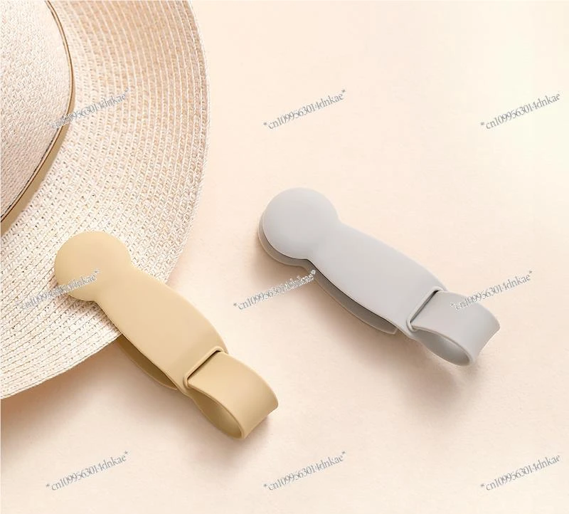 Magnetic Hat Clip Travel Out Car Portable Strong Suction Storage Clip Multi-functional Wardrobe Scarf Storage Hook
Magnetic Hat Clip Travel Out Car Portable Strong Suction Storage Clip Multi-functional Wardrobe Scarf Storage Hook