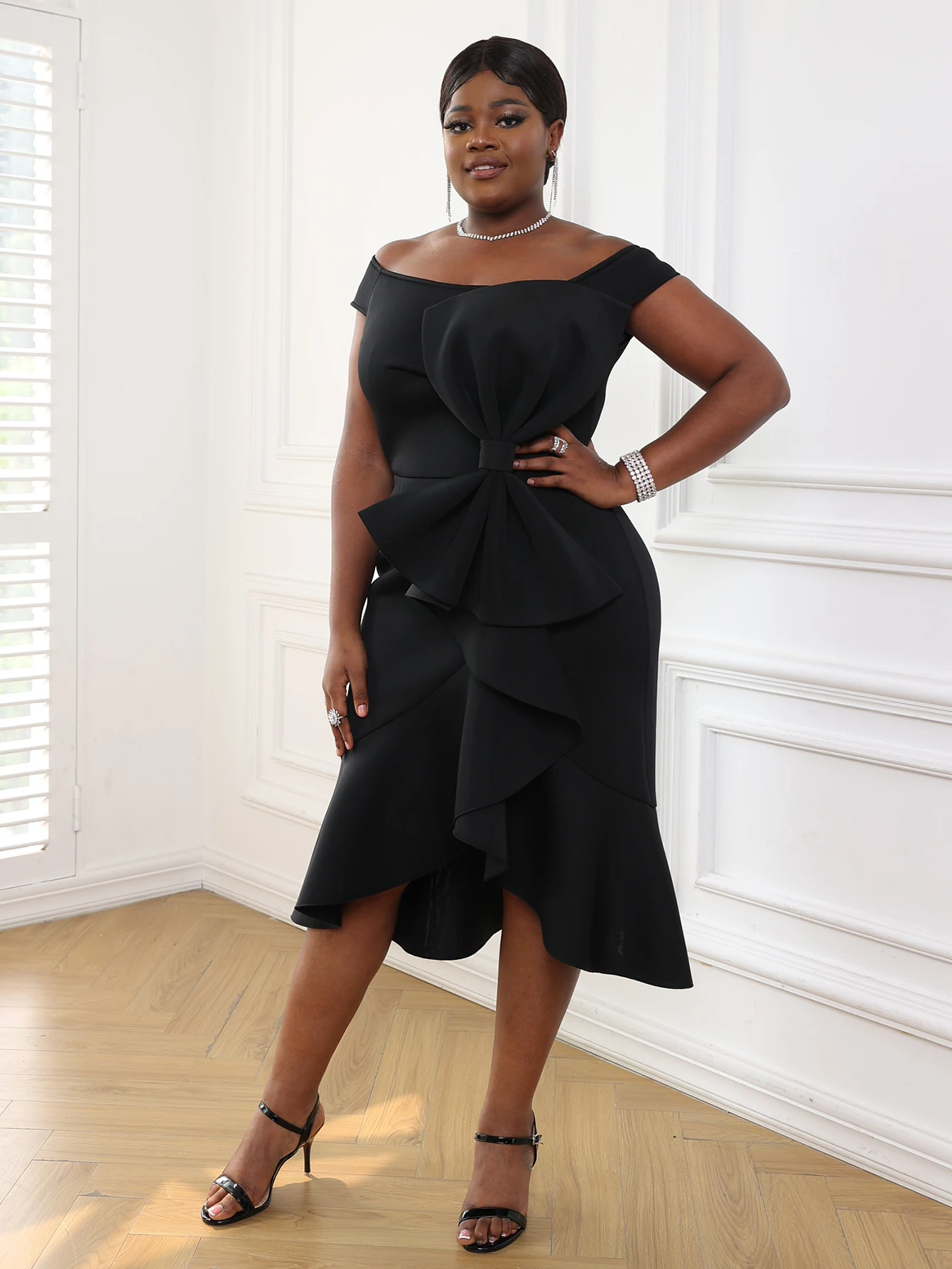 Women Dress Party Bodycon Off Shoulder Ruffles Big Bow Ruffles Elegant Celebrate Classy Summer Gowns African Birthday Occasion
Women Dress Party Bodycon Off Shoulder Ruffles Big Bow Ruffles Elegant Celebrate Classy Summer Gowns African Birthday Occasion