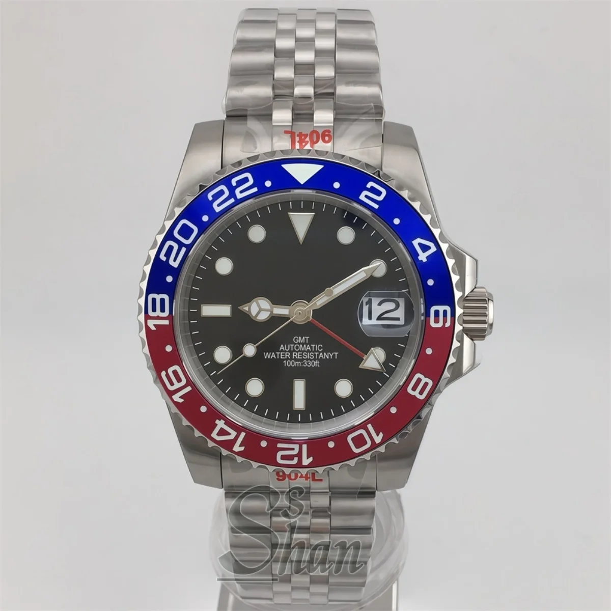 40MM GMT men's automatic mechanical waterproof watch DG3804 movement ceramic bezel sapphire glass stainless steel bracelet watch
40MM GMT men's automatic mechanical waterproof watch DG3804 movement ceramic bezel sapphire glass stainless steel bracelet watch