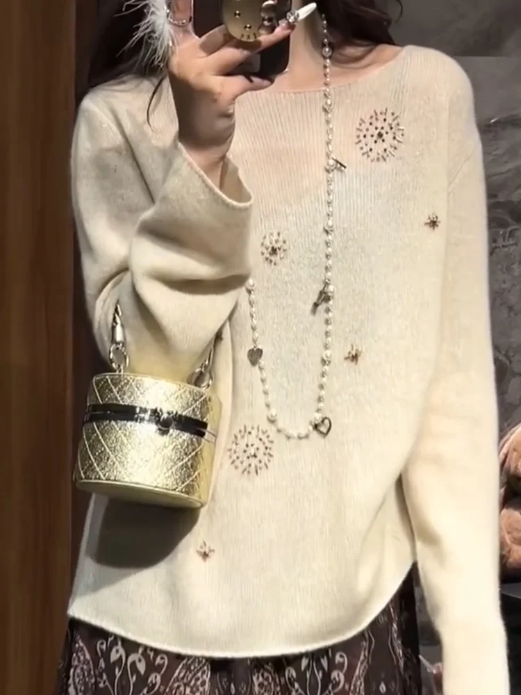 Ele round Ne Sweater Design Sensation Beaded Large Size Versatile Slimming Age-Defng Top for Autumn 2025
Ele round Ne Sweater Design Sensation Beaded Large Size Versatile Slimming Age-Defng Top for Autumn 2025