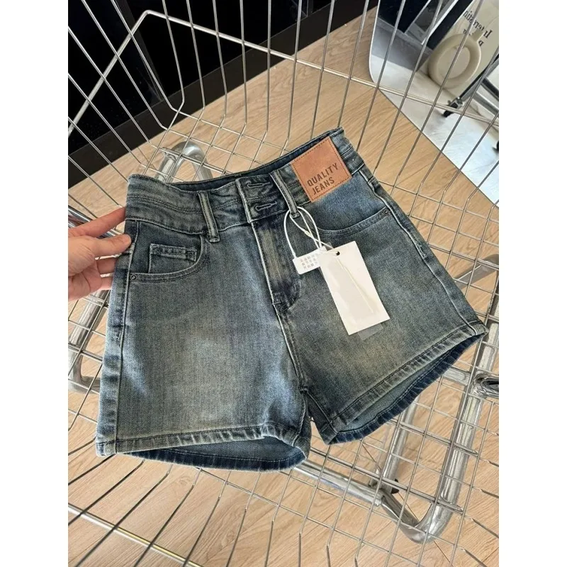 Women's Jeans Shorts Denim Shorts American Retro Spicy Girl A Line High Waist Stretch Slimming Wide Leg Petite Summer New Trendy
Women's Jeans Shorts Denim Shorts American Retro Spicy Girl A Line High Waist Stretch Slimming Wide Leg Petite Summer New Trendy