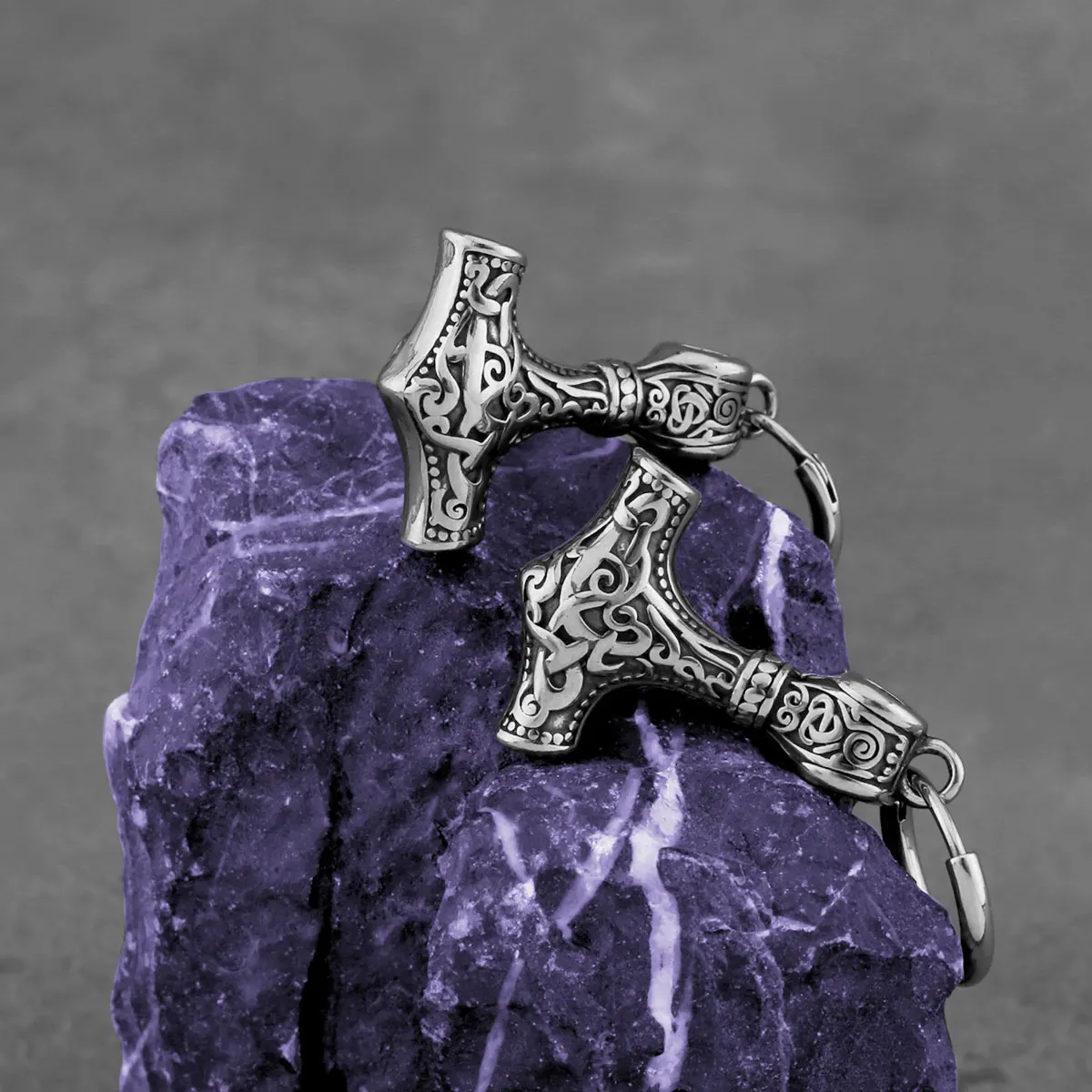 Fashion Viking Thor's Hammer Stud Earrings For Men Stainless Steel Punk Hip Hop Earrings Vintage Nordic Amulet Jewelry Wholesale
Fashion Viking Thor's Hammer Stud Earrings For Men Stainless Steel Punk Hip Hop Earrings Vintage Nordic Amulet Jewelry Wholesale