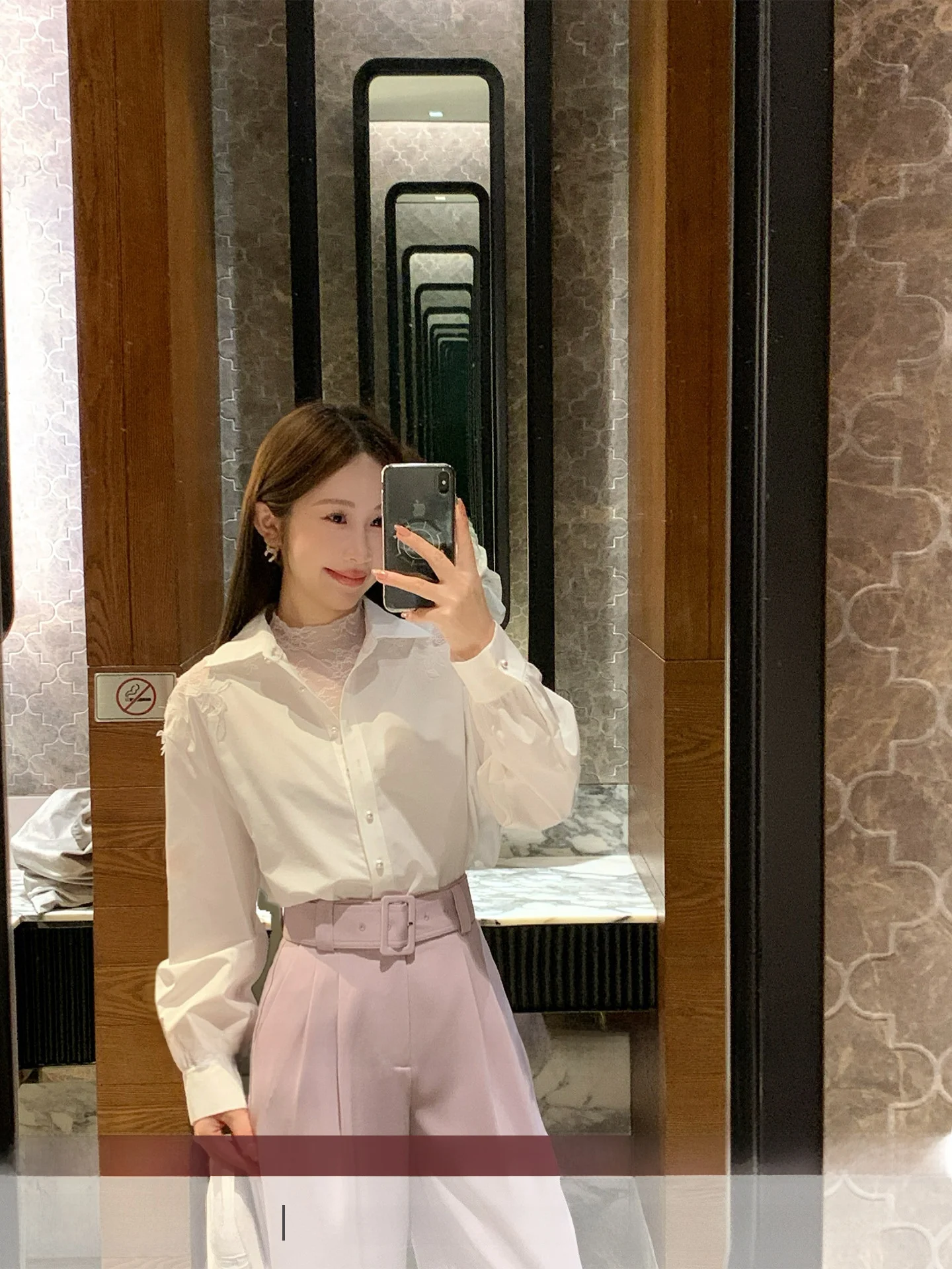 Elegant White Long Sleeve Lace Patchwork Shirt Women's Spring 2026 Commute Style Polyester Fiber Skin-friendly Breathable
Elegant White Long Sleeve Lace Patchwork Shirt Women's Spring 2026 Commute Style Polyester Fiber Skin-friendly Breathable