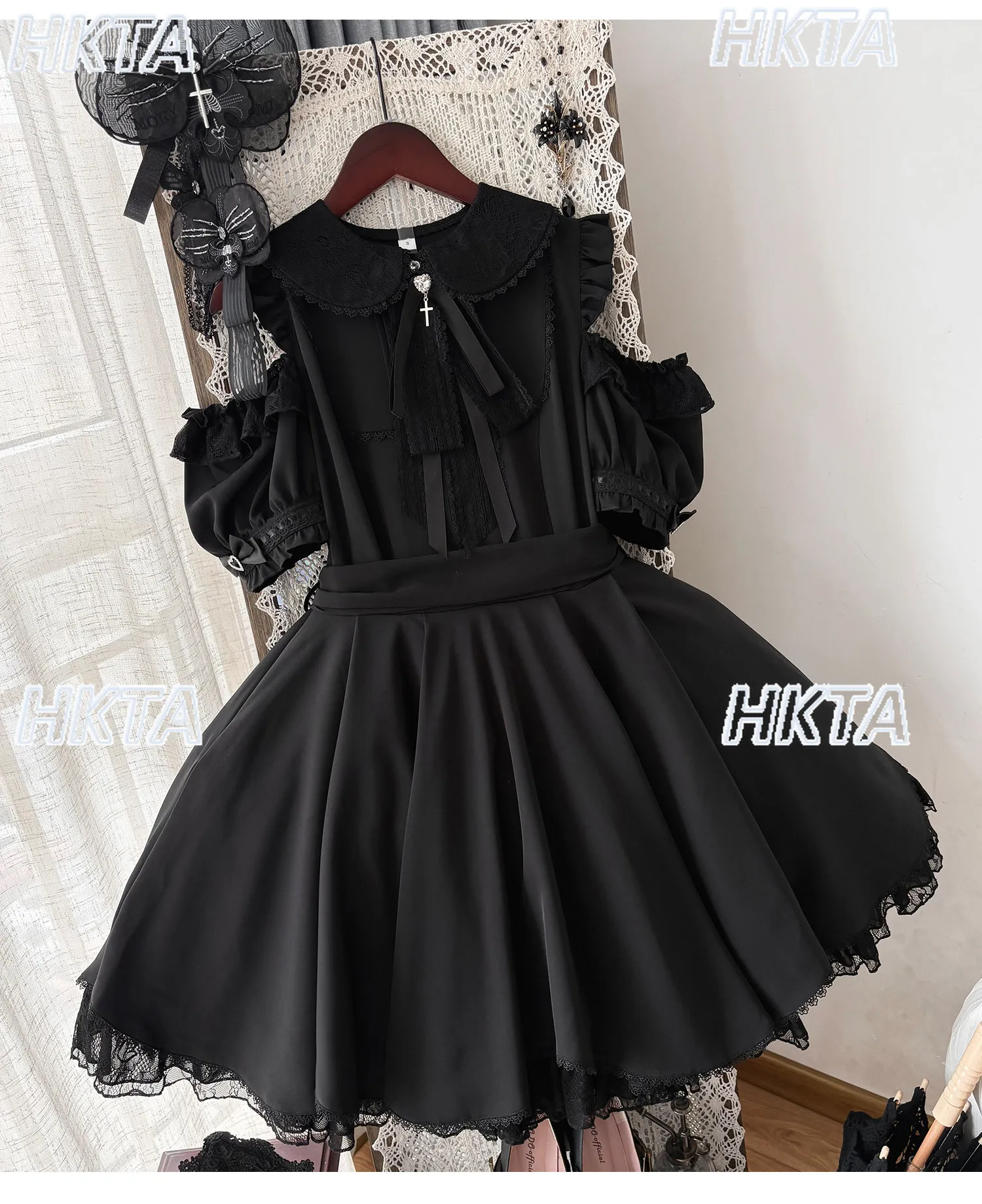 Japanese Lolita White Dress Summer Sweet Off Shoulder Bubble Short Sleeved Lace Doll Collar Waist Oversize Chiffon Dresses Women
Japanese Lolita White Dress Summer Sweet Off Shoulder Bubble Short Sleeved Lace Doll Collar Waist Oversize Chiffon Dresses Women