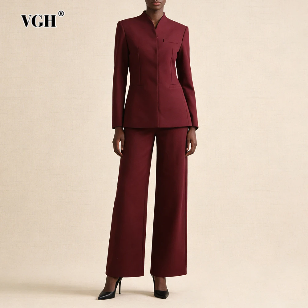 Комплект VGH: винтажный костюм-двойка для женщин – топ с V-образным вырезом и длинными рукавами, брюки с высокой талией. Осенний, стройнящий, шикарный женский комплект.
Комплект VGH: винтажный костюм-двойка для женщин – топ с V-образным вырезом и длинными рукавами, брюки с высокой талией. Осенний, стройнящий, шикарный женский комплект.
