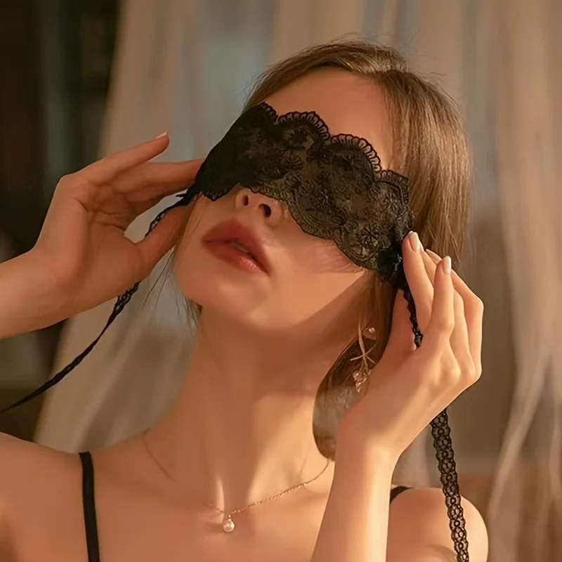 1pc, Personalized Black And White Lace Eye Mask, Perspective Eye Mask, Sexy Lace Eye Mask, Makeup Ball Queen Eye Mask
1pc, Personalized Black And White Lace Eye Mask, Perspective Eye Mask, Sexy Lace Eye Mask, Makeup Ball Queen Eye Mask