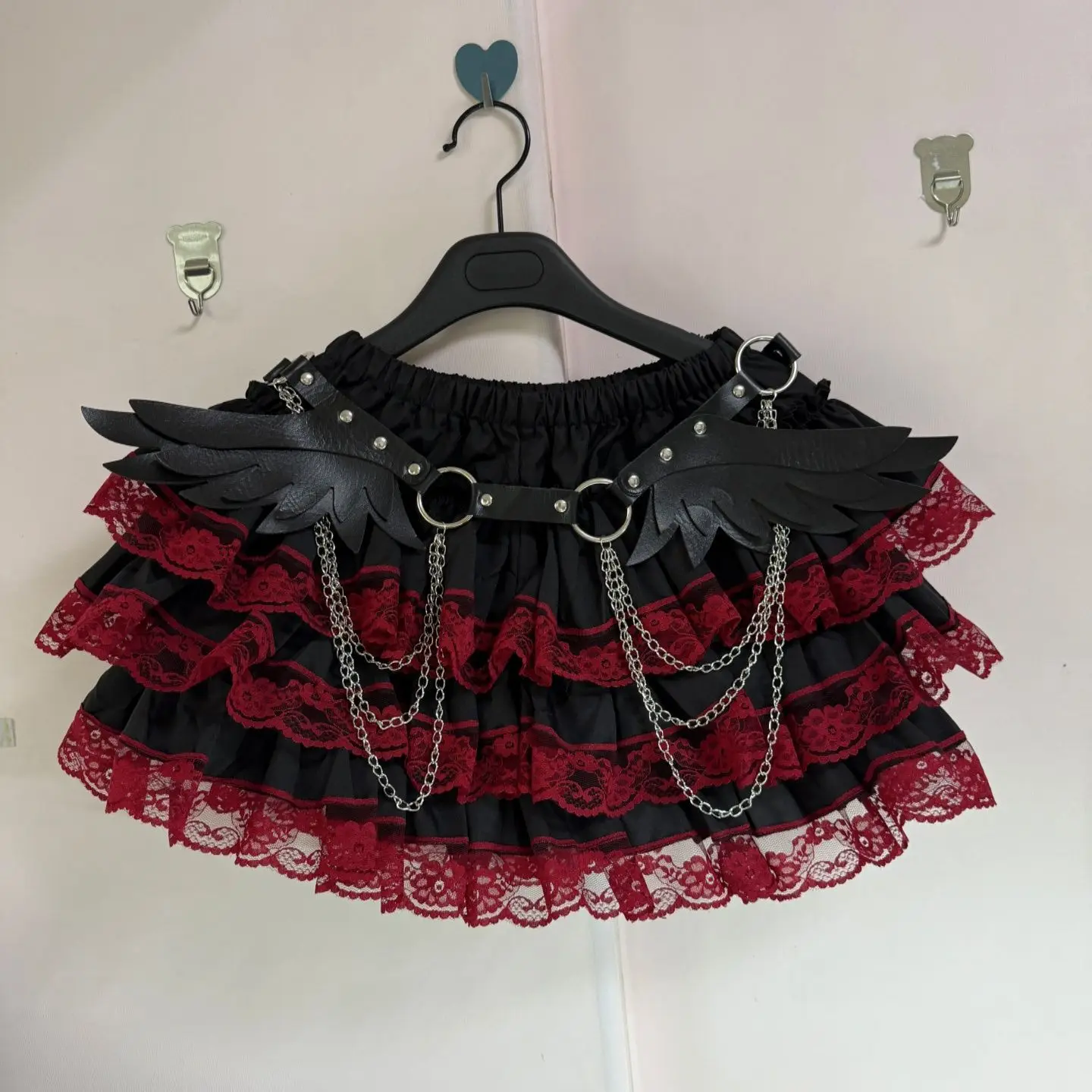 Harajuku Y2k Skirts Women's Clothing Japanese Fashion Sweet New Punk Ruffles Mini Skirt Spicy Girls Chic
Harajuku Y2k Skirts Women's Clothing Japanese Fashion Sweet New Punk Ruffles Mini Skirt Spicy Girls Chic