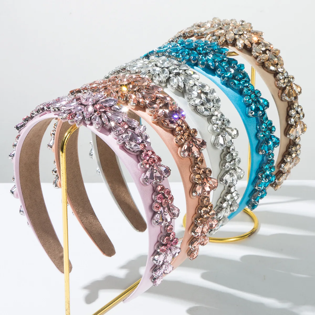 Blue White Rhinestone Headband Diamond Crystal Beaded Wide Hair Hoop Crystal Embellished Headband Hair Accessories for Women
Blue White Rhinestone Headband Diamond Crystal Beaded Wide Hair Hoop Crystal Embellished Headband Hair Accessories for Women