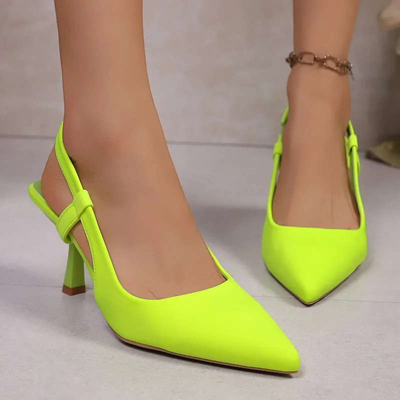 Сандалии Baotou, новые весенние нескользящие износостойкие туфли на высоком каблуке с острым носком и одним ремешком, большие размеры
Сандалии Baotou, новые весенние нескользящие износостойкие туфли на высоком каблуке с острым носком и одним ремешком, большие размеры