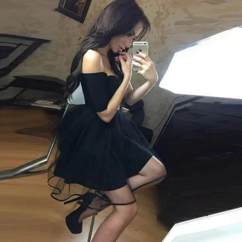 Fashion Off The Shoulder Black Sweetheart Cocktail Dresses Puffy Tulle Women's Dress Prom Gowns Mini Length Vestidos De Coctel
Fashion Off The Shoulder Black Sweetheart Cocktail Dresses Puffy Tulle Women's Dress Prom Gowns Mini Length Vestidos De Coctel