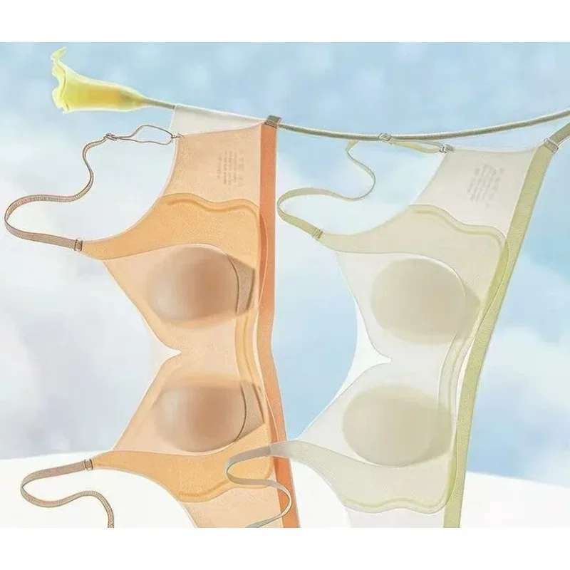 Ice Silk Cool Feeling Big U Back Seamless Bra Women Jelly Strip Soft Support Push Up Thin Comfort Wireless Lingerie Daily Wear
Ice Silk Cool Feeling Big U Back Seamless Bra Women Jelly Strip Soft Support Push Up Thin Comfort Wireless Lingerie Daily Wear
