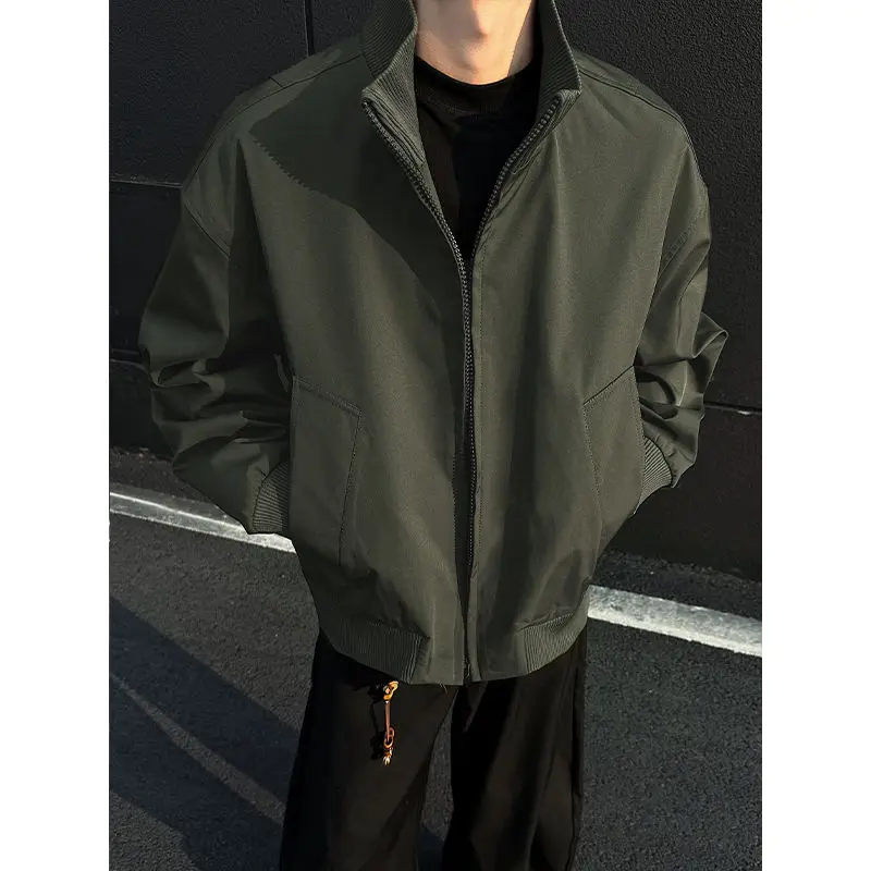 Maillard stand-up collar flight jacket men's spring and autumn silhouette retro trendy brand ruffian handsome tooling jacket
Maillard stand-up collar flight jacket men's spring and autumn silhouette retro trendy brand ruffian handsome tooling jacket