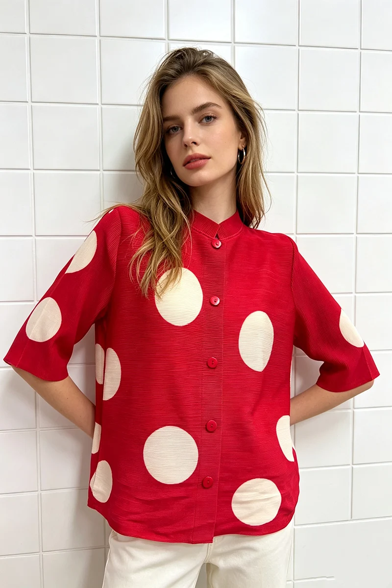 Miyake Pleated White Dot Print Blouses Shirts Women Summer Stand Collar Three-quarter Sleeves Office Ladies Elegant Loose Tops
Miyake Pleated White Dot Print Blouses Shirts Women Summer Stand Collar Three-quarter Sleeves Office Ladies Elegant Loose Tops