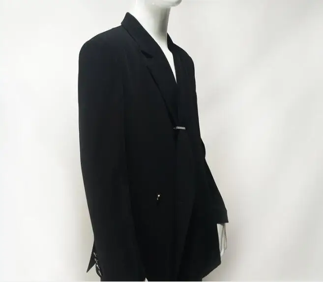 2023 New Men's Korean Suit jackets White Simple One Double breasted Loose Casual Versatile Coat Men
2023 New Men's Korean Suit jackets White Simple One Double breasted Loose Casual Versatile Coat Men