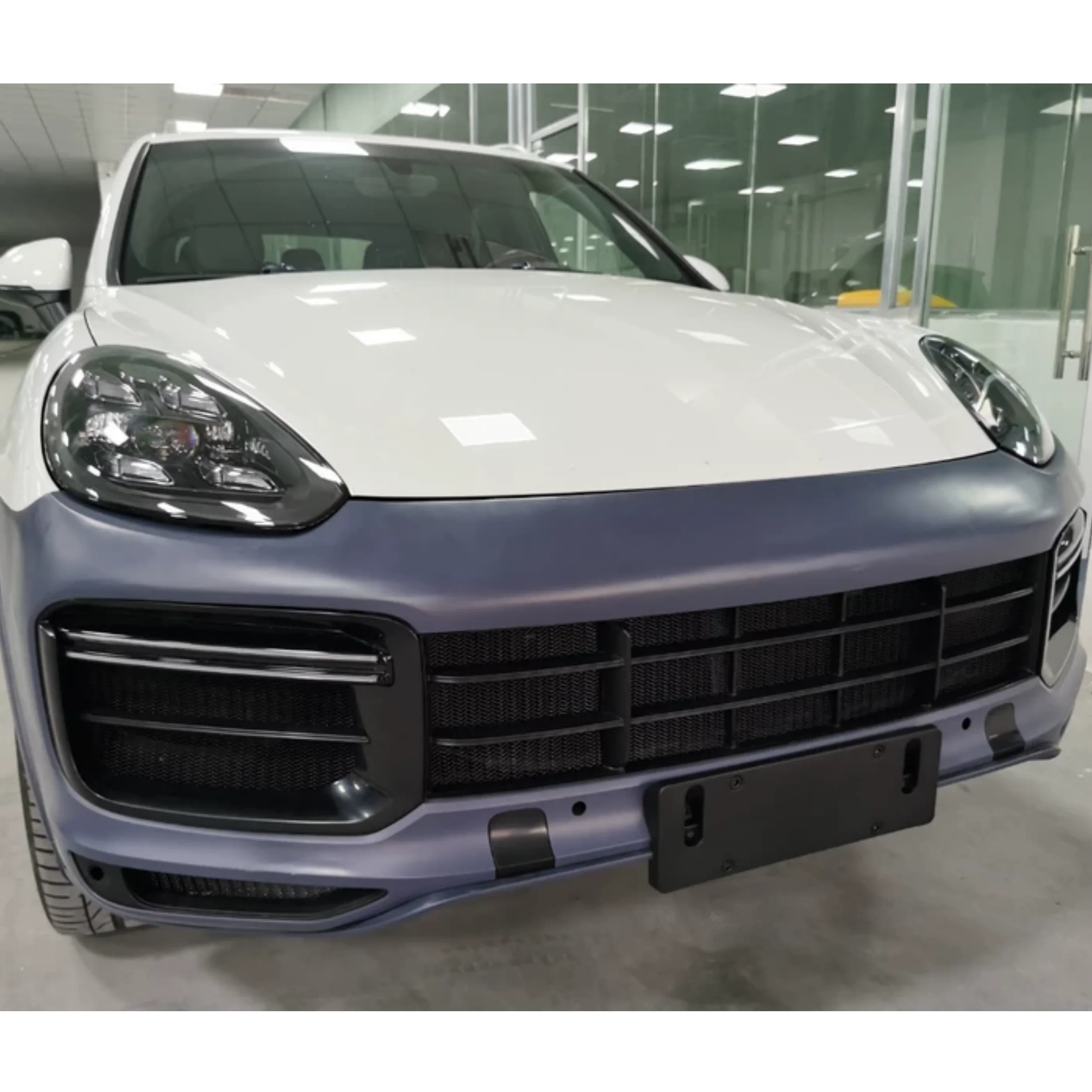 Front bumper Assembly for Porsche Cayenne 2015-2017 modified Front Bar Wheel eyebrow Radiator Body Kit Car Accessories
Front bumper Assembly for Porsche Cayenne 2015-2017 modified Front Bar Wheel eyebrow Radiator Body Kit Car Accessories