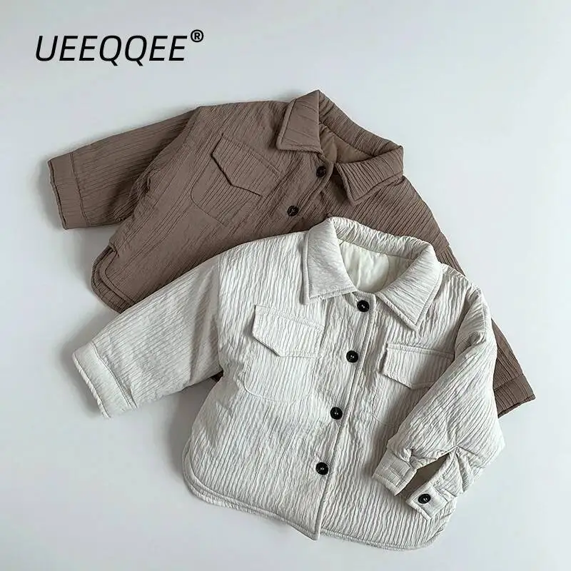 Осенне-зимние детские куртки для мальчиков от 1 до 8 лет, однотонные повседневные пальто с карманами на пуговицах, корейская верхняя одежда для малышей, детская одежда, новинка
Осенне-зимние детские куртки для мальчиков от 1 до 8 лет, однотонные повседневные пальто с карманами на пуговицах, корейская верхняя одежда для малышей, детская одежда, новинка