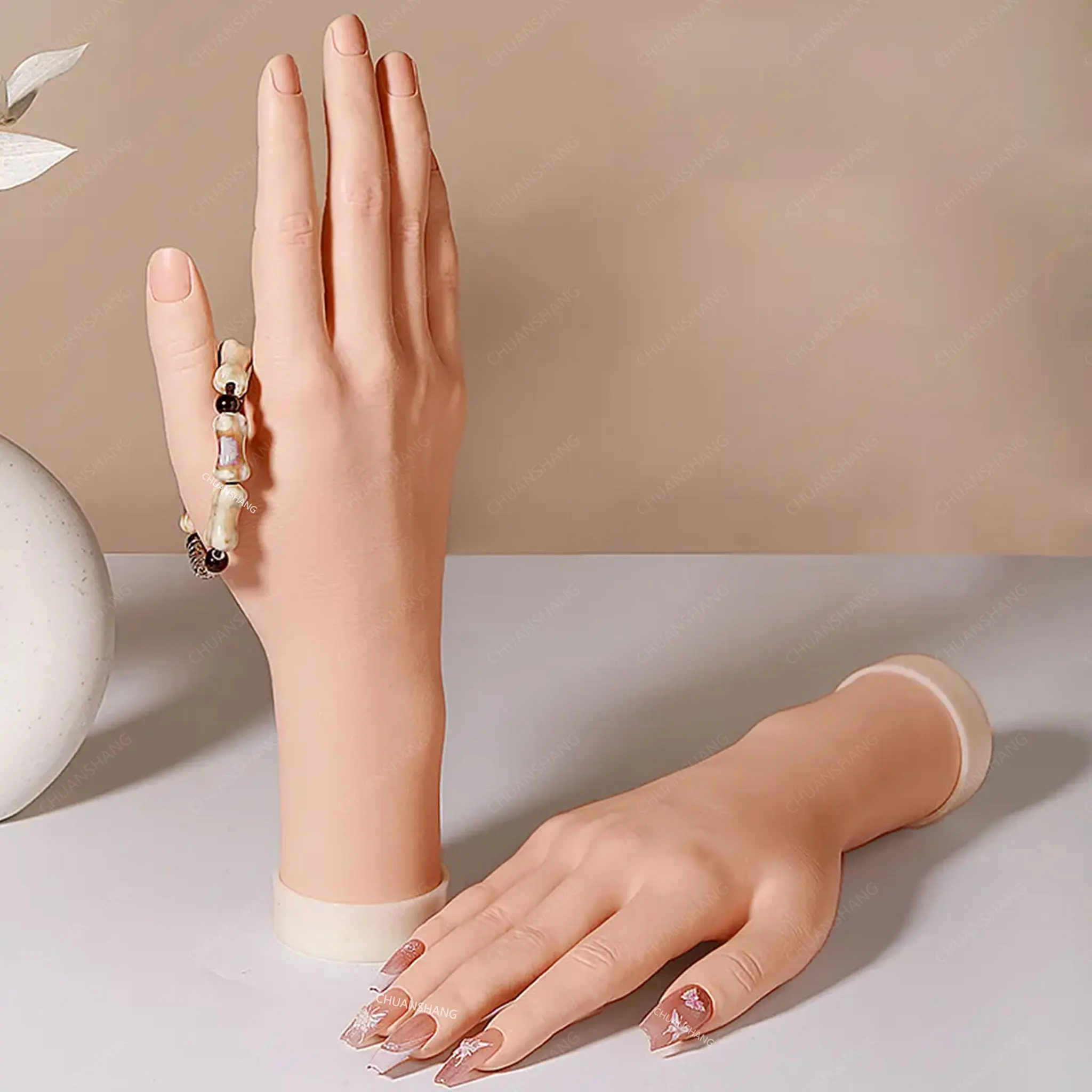 Nail practice hand model, jewelry display prop, bendable joints, multifunctional prop
Nail practice hand model, jewelry display prop, bendable joints, multifunctional prop
