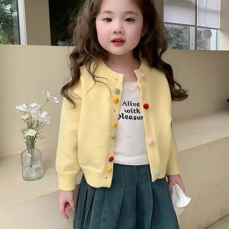Baby girl sweater cardigan spring and autumn children's thin round neck knitted jacket
Baby girl sweater cardigan spring and autumn children's thin round neck knitted jacket