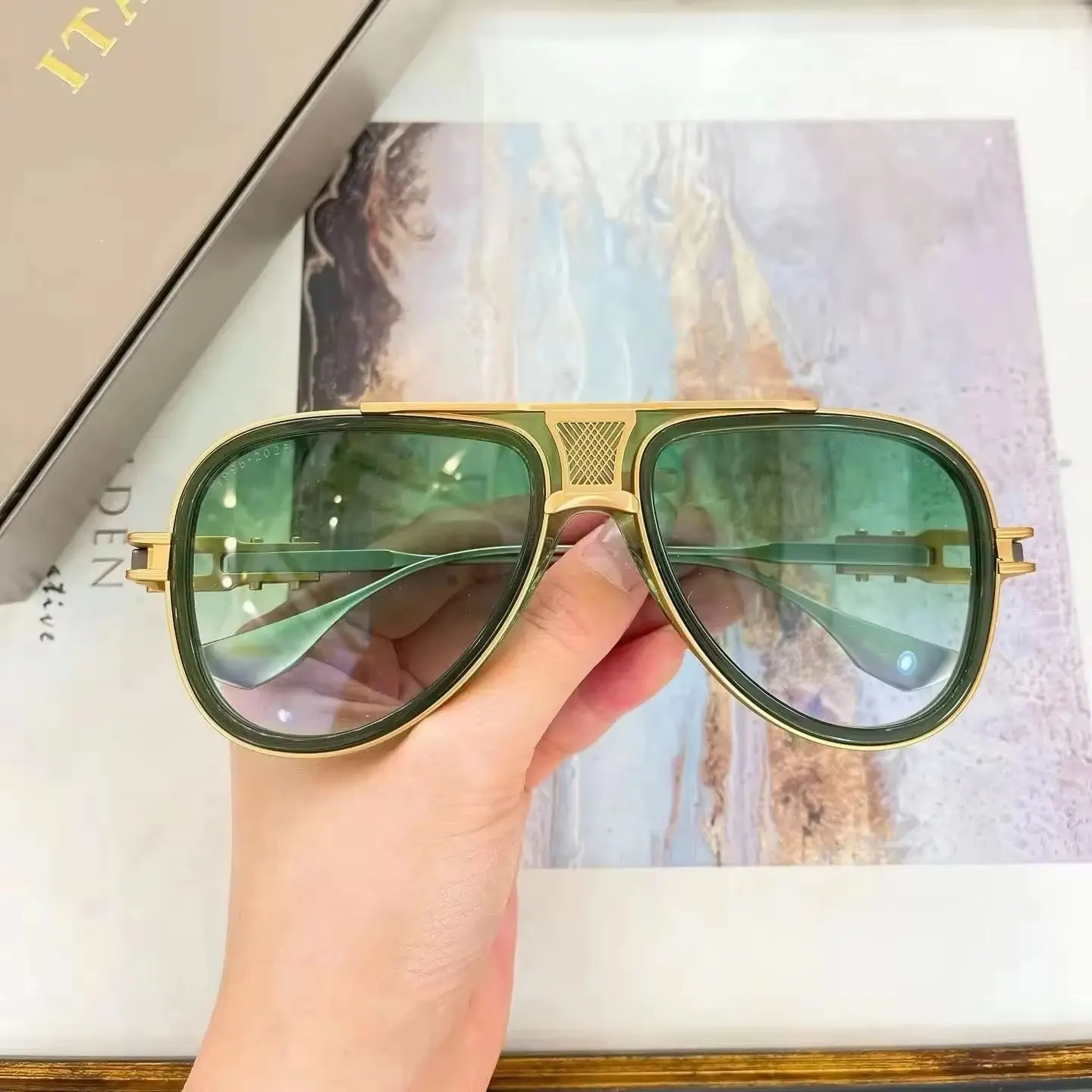 New ADITA DTS460 Premium Classic Oval Alloy+Acetate Frame Womens Sunglasses Gradient UV400 Driving Anti-Glare Men's Sun Glasses
New ADITA DTS460 Premium Classic Oval Alloy+Acetate Frame Womens Sunglasses Gradient UV400 Driving Anti-Glare Men's Sun Glasses