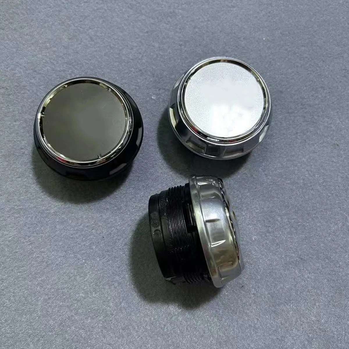 1PC For MERCEDES-BENZ Wheel Center Hub Cover Cap Threaded port diameter 68mm
1PC For MERCEDES-BENZ Wheel Center Hub Cover Cap Threaded port diameter 68mm