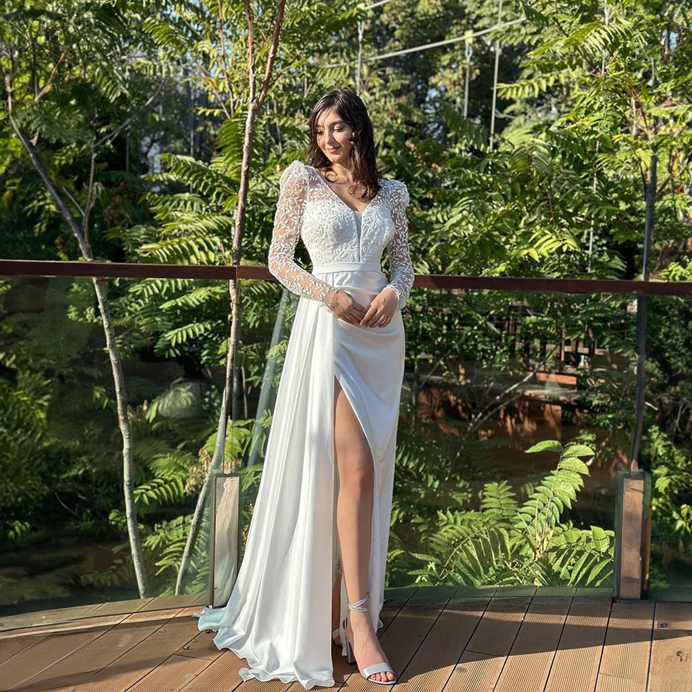 V-neck Applique Long Sleeve Satin Wedding Dress for Women Pleated Meimaid Side Split Court Wedding Party Gown robes de mariée
V-neck Applique Long Sleeve Satin Wedding Dress for Women Pleated Meimaid Side Split Court Wedding Party Gown robes de mariée