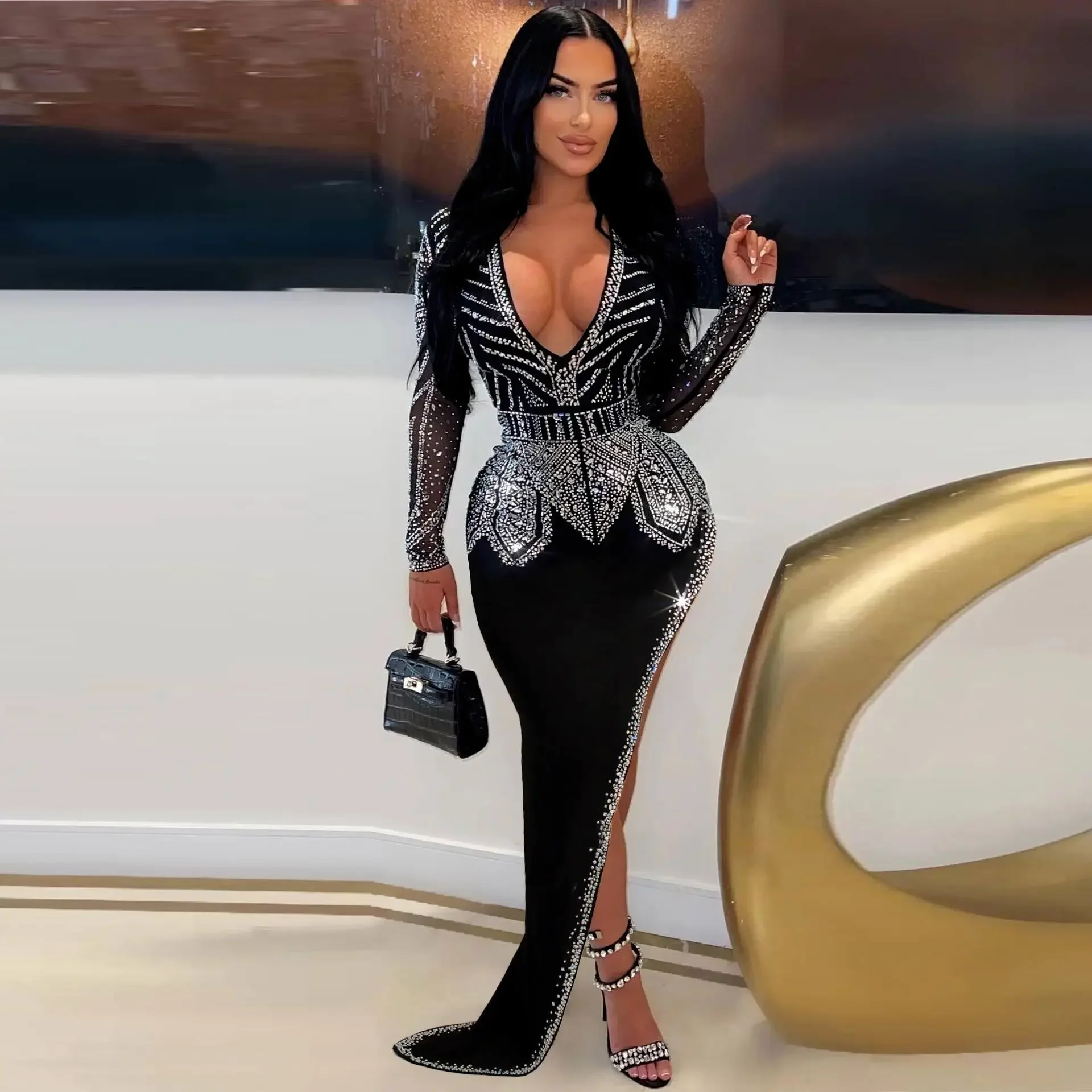 Luxury V-Neck Elastic Sexy Party Club Evening Irregular Vestidos Birthday Long Sleeve Rhinestones Mesh Diamonds Long Maxi Dress
Luxury V-Neck Elastic Sexy Party Club Evening Irregular Vestidos Birthday Long Sleeve Rhinestones Mesh Diamonds Long Maxi Dress