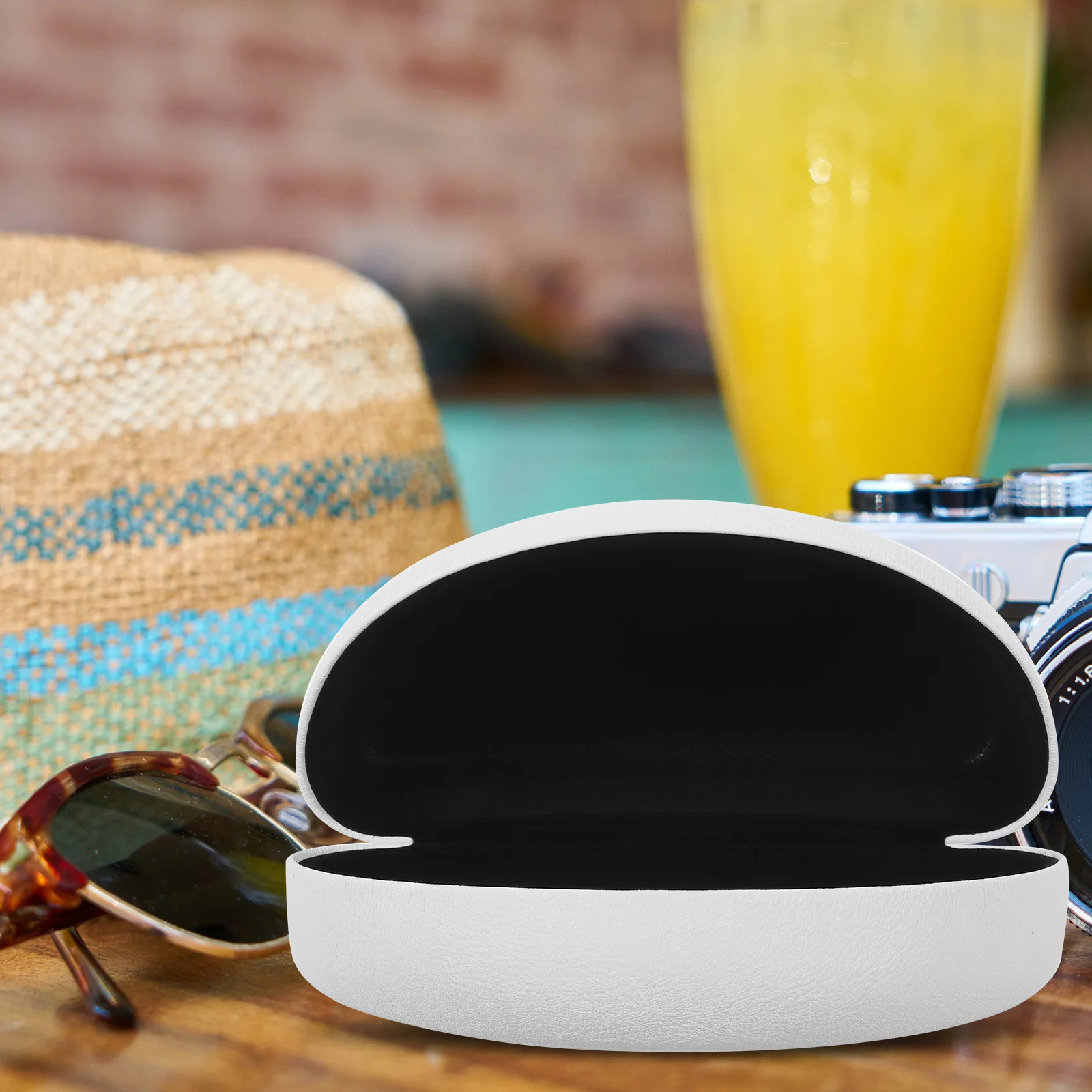 2 Pieces Sunglasses Case Hard Shell Eyeglasses Protector Lightweight Travel Glasses Glasses Case Organizer Storage
2 Pieces Sunglasses Case Hard Shell Eyeglasses Protector Lightweight Travel Glasses Glasses Case Organizer Storage