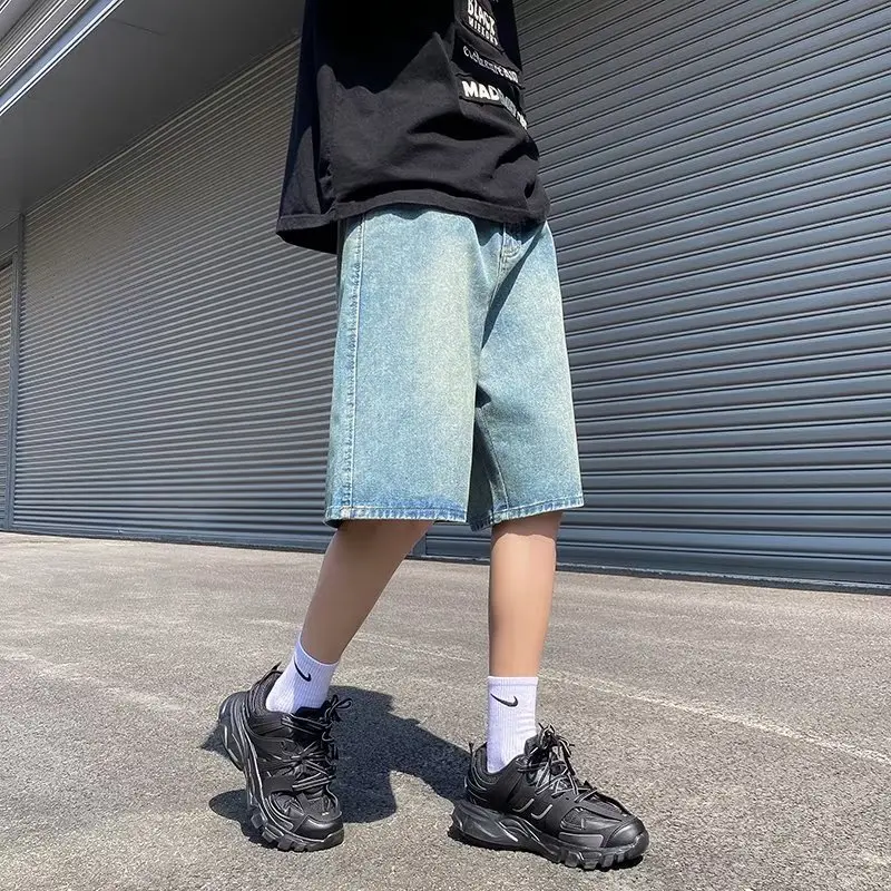 2023 New Men's Five-Point Short Jeans Thin Summer Fashion Hong Kong Style Korean Version Mid-Waist Straight Leg Casual Shorts
2023 New Men's Five-Point Short Jeans Thin Summer Fashion Hong Kong Style Korean Version Mid-Waist Straight Leg Casual Shorts