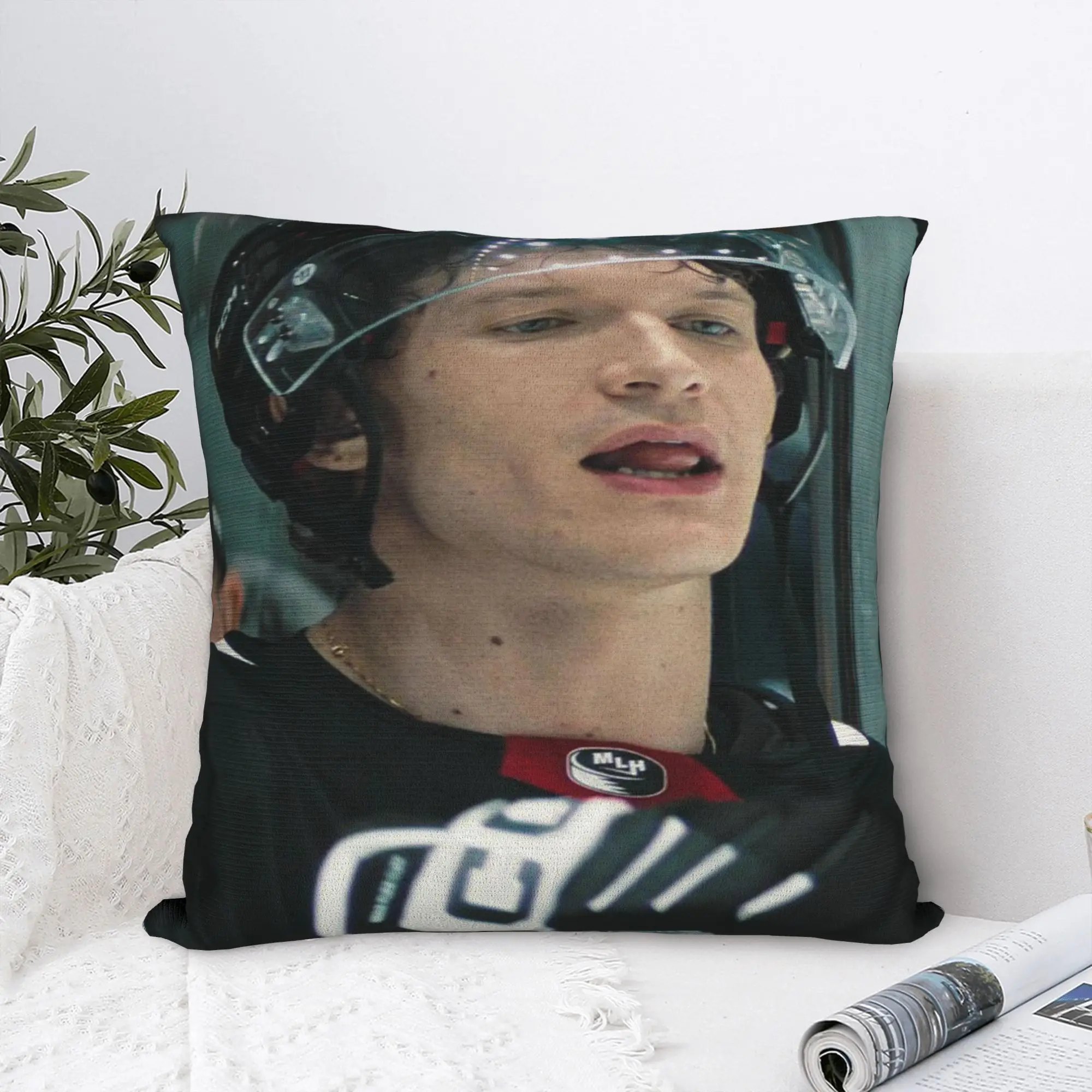 Автомобильные украшения Hudson Williams Connor Storrie, наволочка с подогревом, аксессуары, наволочки, квадратные, несколько размеров
Автомобильные украшения Hudson Williams Connor Storrie, наволочка с подогревом, аксессуары, наволочки, квадратные, несколько размеров