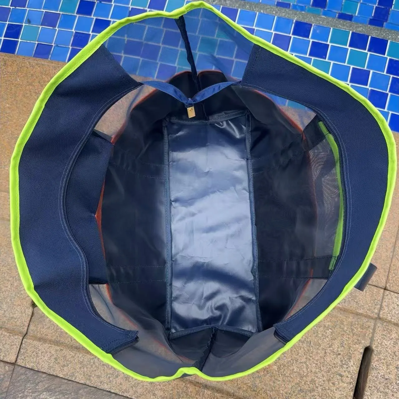 Трансграничная бестселлерная сумка для плавания, пляжное полотенце, дорожная сумка для матери, нейлоновый материал, сумка на одно плечо
Трансграничная бестселлерная сумка для плавания, пляжное полотенце, дорожная сумка для матери, нейлоновый материал, сумка на одно плечо