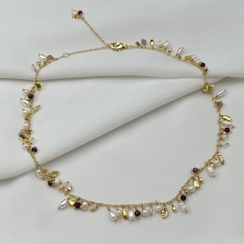 Spring Summer Fashion Light Luxury Natural Color Beads Pendant Pearl Tassels Metal Necklace Exquisite Temperament Clavicle Chain
Spring Summer Fashion Light Luxury Natural Color Beads Pendant Pearl Tassels Metal Necklace Exquisite Temperament Clavicle Chain