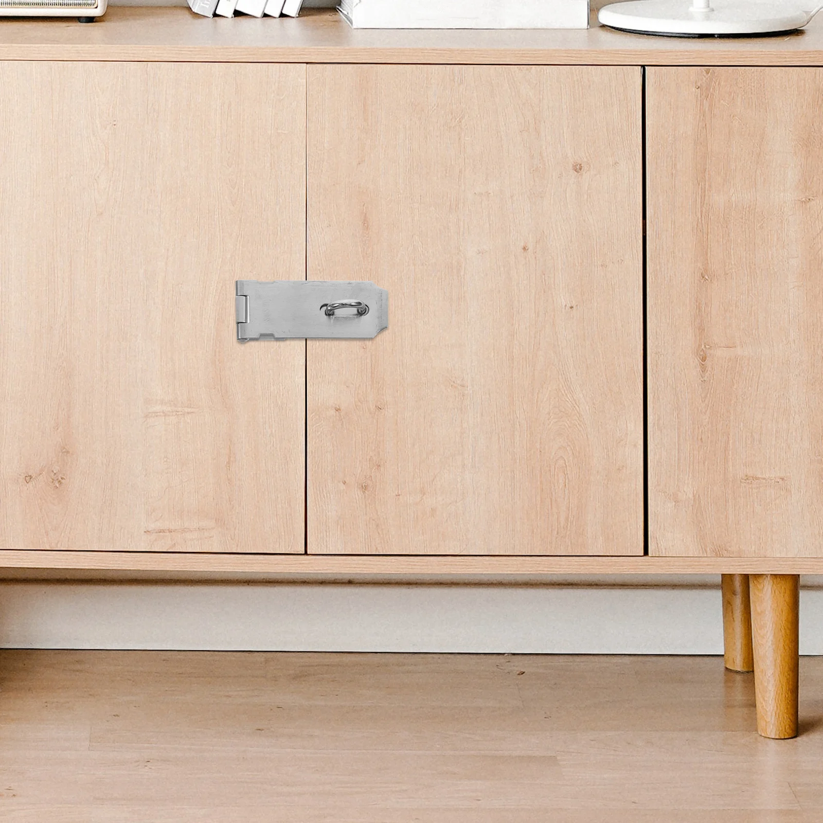 Door Latch Hasp Stainless Steel Heavy Duty Lock for Cabinet Shed Gate Garage Chest Outdoor Indoor Secure Closure
Door Latch Hasp Stainless Steel Heavy Duty Lock for Cabinet Shed Gate Garage Chest Outdoor Indoor Secure Closure