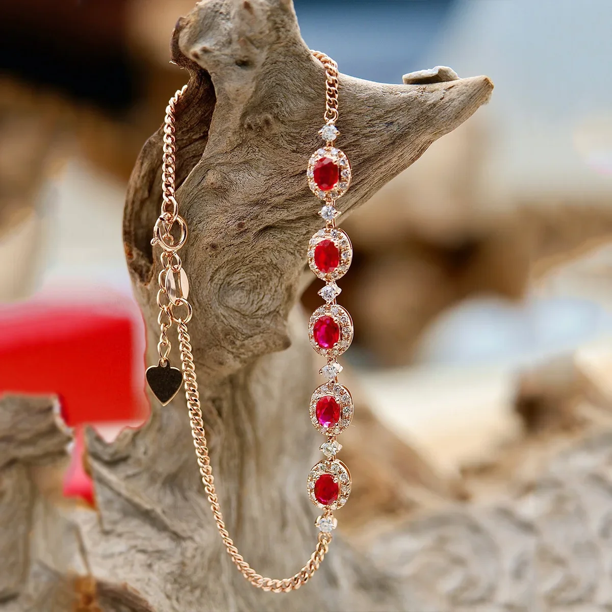 Full body s925 sterling silver bracelet for girls to give to girlfriends, niche fashion luxury temperament bracelet accessories
Full body s925 sterling silver bracelet for girls to give to girlfriends, niche fashion luxury temperament bracelet accessories