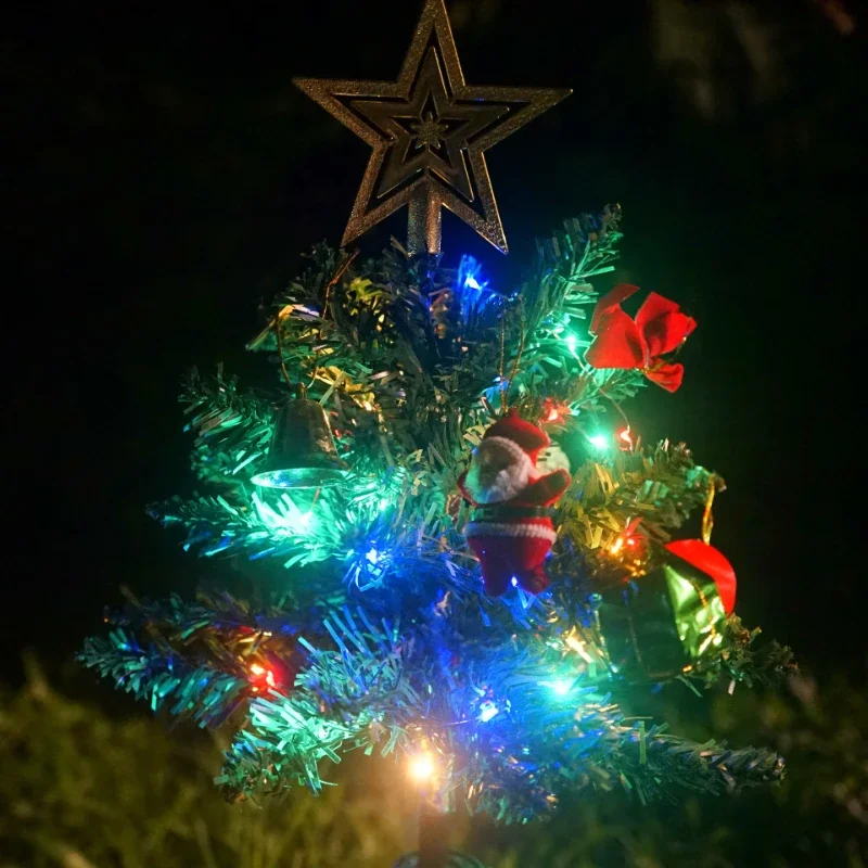 New Decorative Lights Solar Christmas Tree Lights Outdoor Courtyard Festive Atmosphere Decoration Christmas Colored Lights
New Decorative Lights Solar Christmas Tree Lights Outdoor Courtyard Festive Atmosphere Decoration Christmas Colored Lights