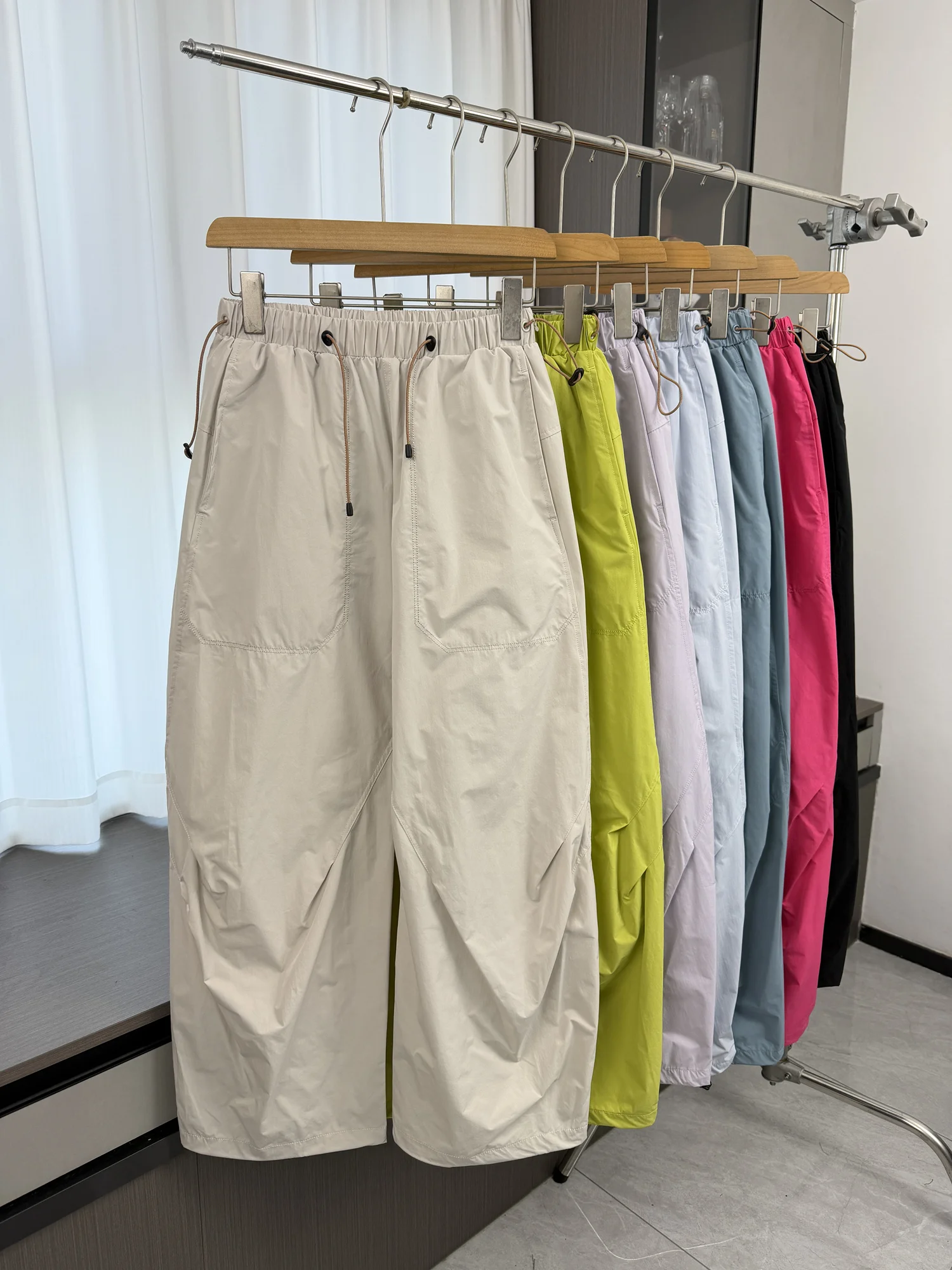 Outdoor Mountain Series Spring Summer Men's Women's Thin Waterproof Quick Dry Hiking Workwear Trousers Breathable Comfortable
Outdoor Mountain Series Spring Summer Men's Women's Thin Waterproof Quick Dry Hiking Workwear Trousers Breathable Comfortable