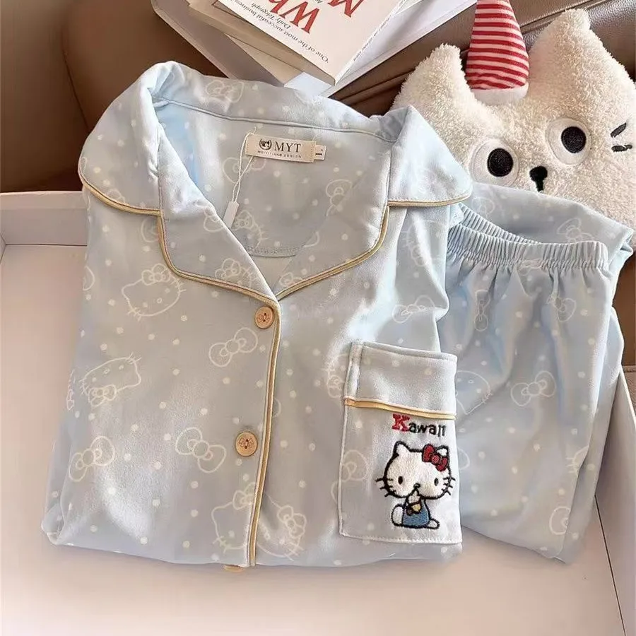 Осенний пижамный комплект для школьниц, милая ночная рубашка Hello Kitty, теплая удобная домашняя одежда, женская одежда для сна с героями мультфильмов
Осенний пижамный комплект для школьниц, милая ночная рубашка Hello Kitty, теплая удобная домашняя одежда, женская одежда для сна с героями мультфильмов