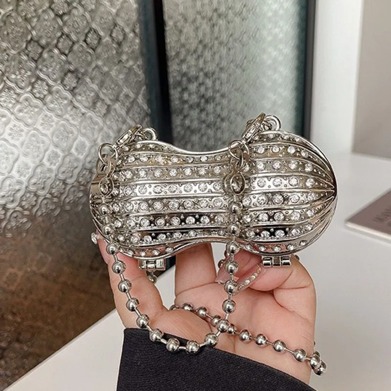 New Fashion Metal Mini Bags Designer Shoulder Bag high-quality chain shoulder bag cute mini decorative bag designer Lipstick bag
New Fashion Metal Mini Bags Designer Shoulder Bag high-quality chain shoulder bag cute mini decorative bag designer Lipstick bag