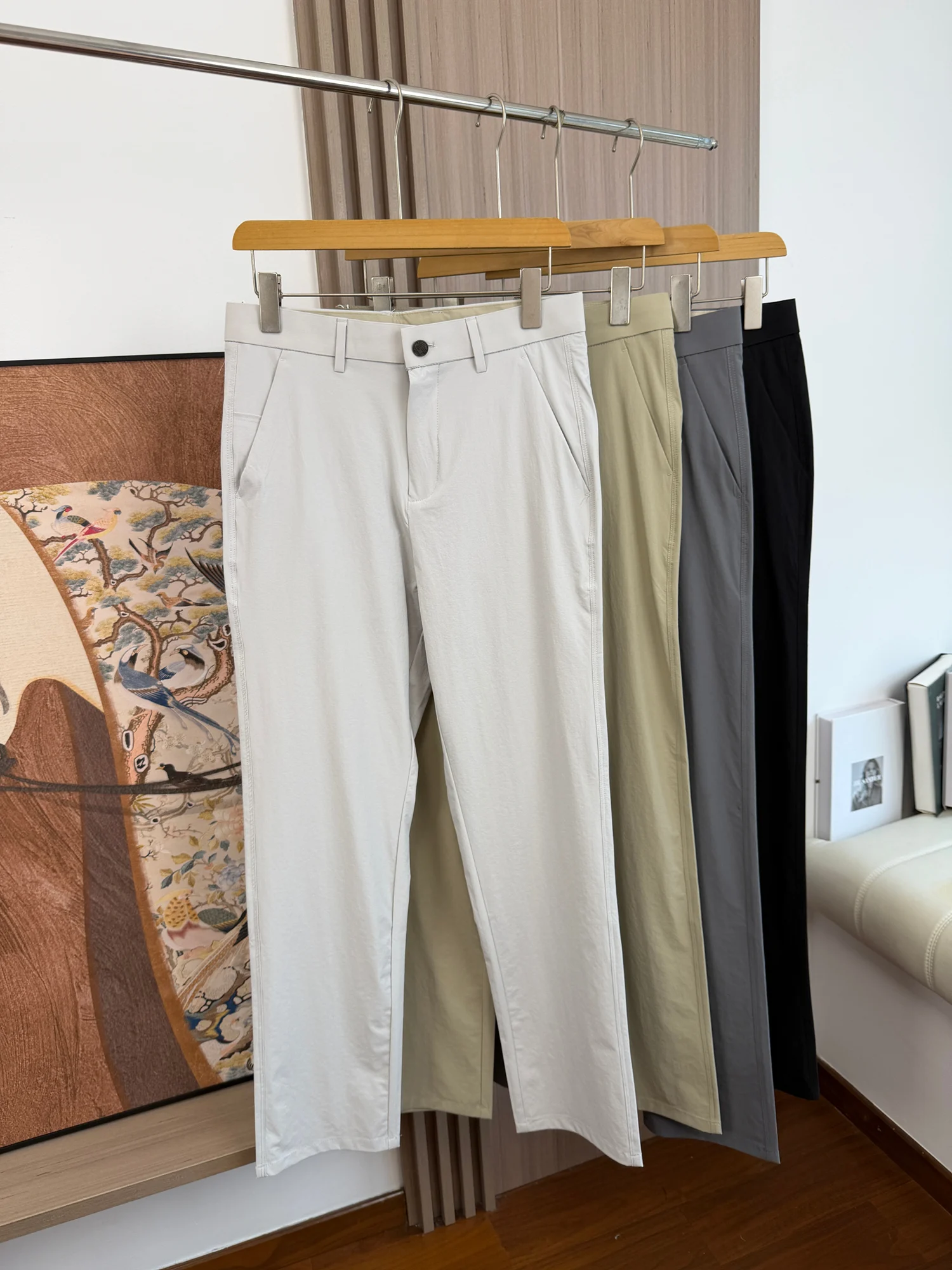 Instant Cool Feeling Smooth Comfortable Anti-Wrinkle No-Iron Outdoor Men's Casual Pants Loose Fit Straight Leg Sporty Style
Instant Cool Feeling Smooth Comfortable Anti-Wrinkle No-Iron Outdoor Men's Casual Pants Loose Fit Straight Leg Sporty Style
