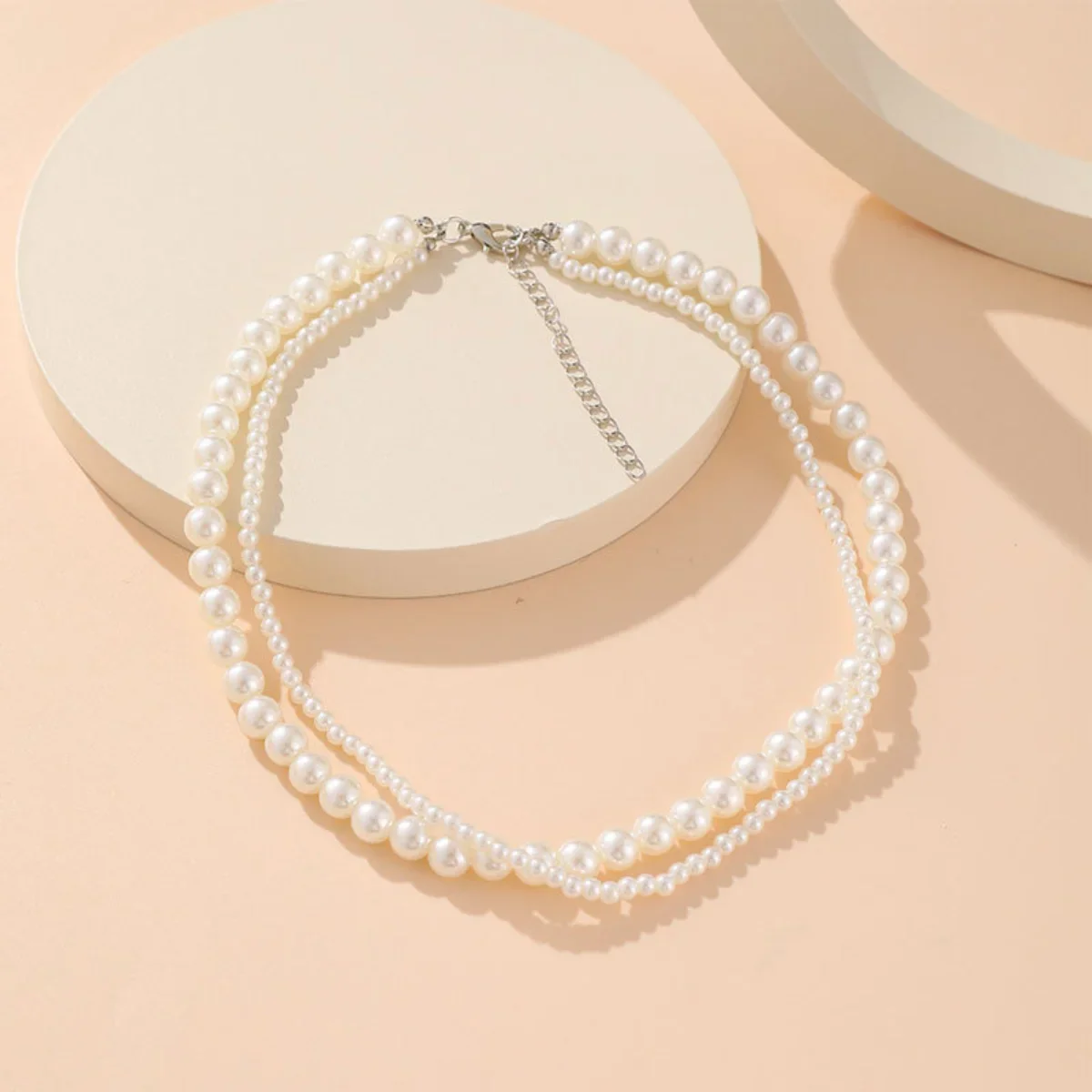 Double Layer White 4/8mm Shell Pearl Necklace Women's Versatile Temperament Multi Layer Neck Chain Chain Girls Jewelry Making
Double Layer White 4/8mm Shell Pearl Necklace Women's Versatile Temperament Multi Layer Neck Chain Chain Girls Jewelry Making