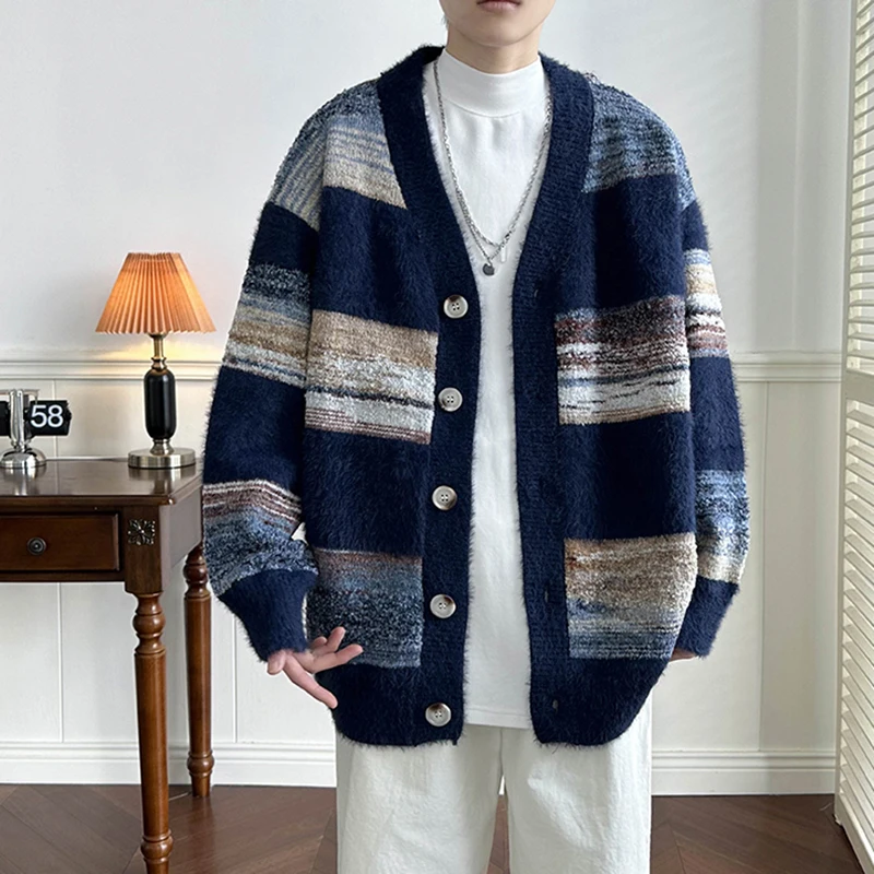 Spring Autumn Striped Knitted Cardigan For Men V-neck Contrasting Color Sweater Jacket American Fashion Loose Knitting Coat
Spring Autumn Striped Knitted Cardigan For Men V-neck Contrasting Color Sweater Jacket American Fashion Loose Knitting Coat