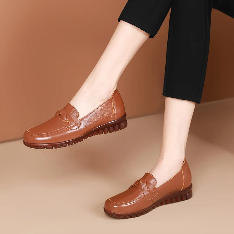 2024 new spring autumn women pumps natural leather plus size 22-25.5cm soft cowhide round toe weave Lazy shoes women shoes
2024 new spring autumn women pumps natural leather plus size 22-25.5cm soft cowhide round toe weave Lazy shoes women shoes