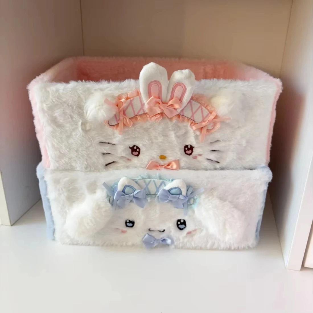 Kuromi My Melody Hello Kitty Storage Sanrio Plush Basket Desktop Cosmetics Storage Box Snacks Key Storage Basket Storage Box
Kuromi My Melody Hello Kitty Storage Sanrio Plush Basket Desktop Cosmetics Storage Box Snacks Key Storage Basket Storage Box