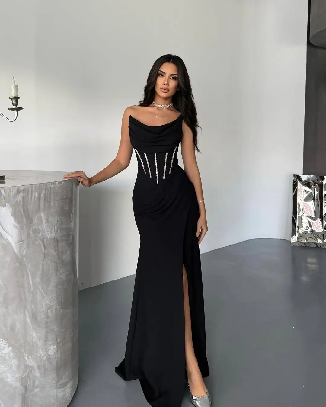 Customized Temperament Mermaid Crystal Evening Dresses Graceful Front Slit Jersey Pleats Black Vestido De Festa Vestido De Noche
Customized Temperament Mermaid Crystal Evening Dresses Graceful Front Slit Jersey Pleats Black Vestido De Festa Vestido De Noche